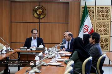 جلسه راه اندازی مطالعات کوهورت از میانسالی تا سالمندی در مرکز تحقیقات اردکان